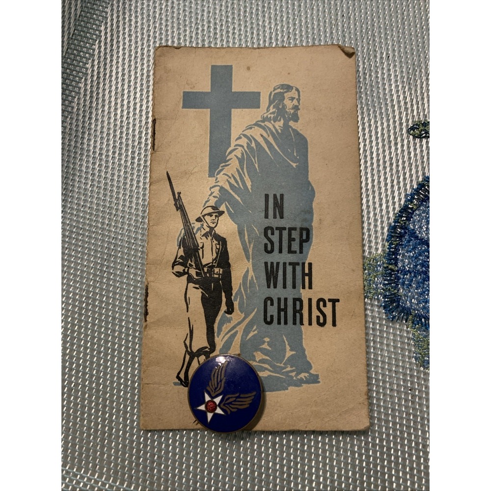 WWII Era US Army Air Forces Winged Star Enamel Pin Vintage Military Insignia